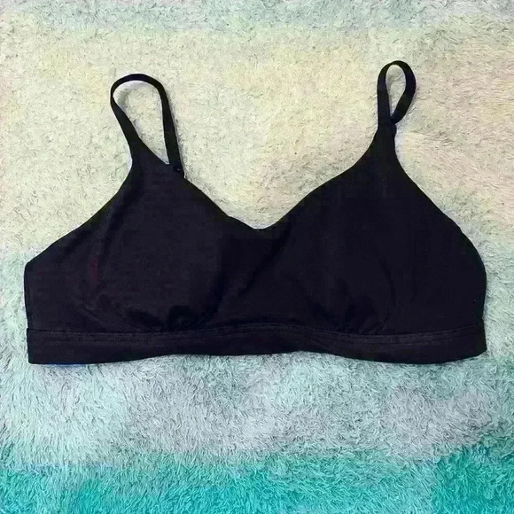 🔥ATHLETA Bra🔥 - Picture 1 of 4